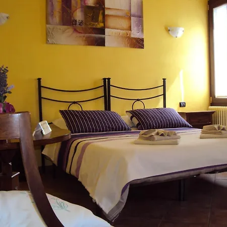 La Corte Феррара