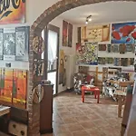 לינה וארוחת בוקר La Corte פררה