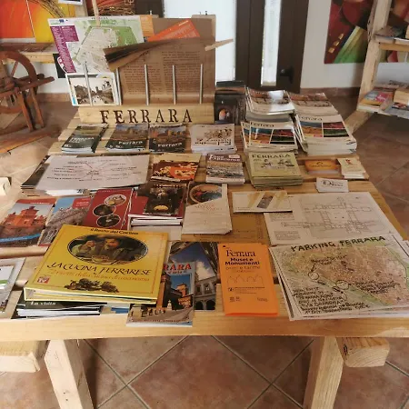 ベッド・アンド・ブレックファスト La Corte