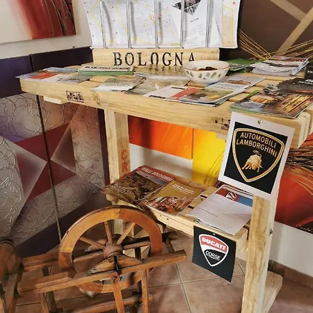 La Corte Φεράρα