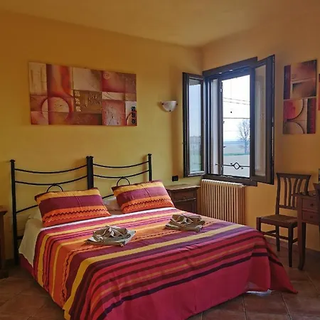 Bed and Breakfast La Corte Φεράρα