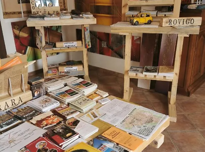 La Corte フェラーラ