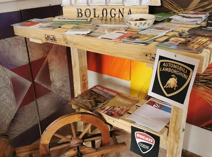 La Corte フェラーラ