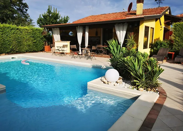 Panzió La Corte Ferrara